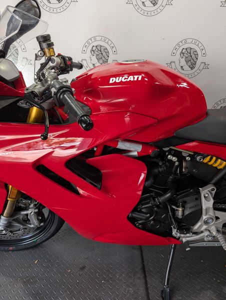 New 2024 Ducati SUPERSPORT S 