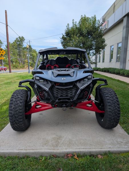 2025 Can-Am Maverick R MAX X rsImage 8