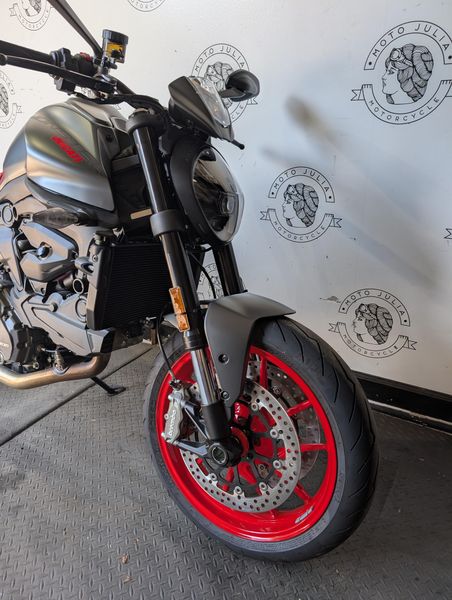New 2024 Ducati MONSTER PLUS 