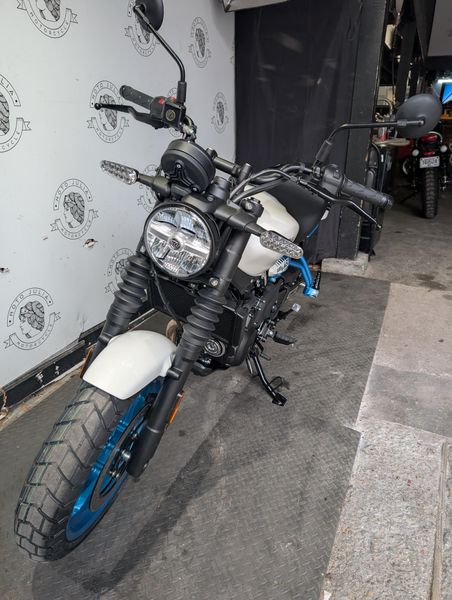 New 2026 Royal Enfield GUERRILLA 450 