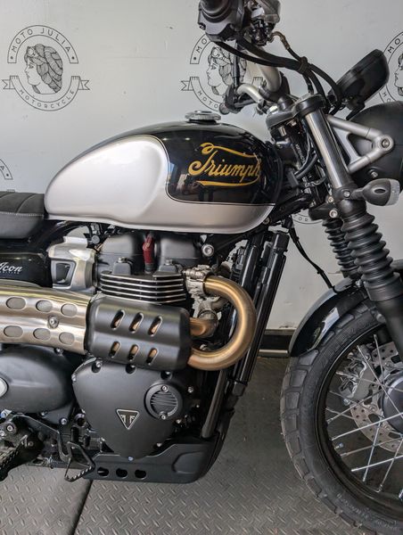 New 2025 Triumph SCRAMBLER 900 