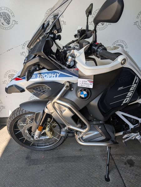 New 2024 BMW R 1250 GS Adventure 