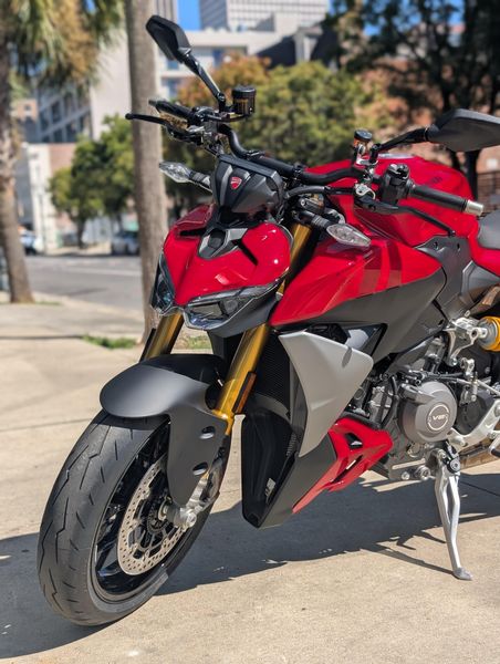 New 2026 Ducati STREETFIGHTER V2S 