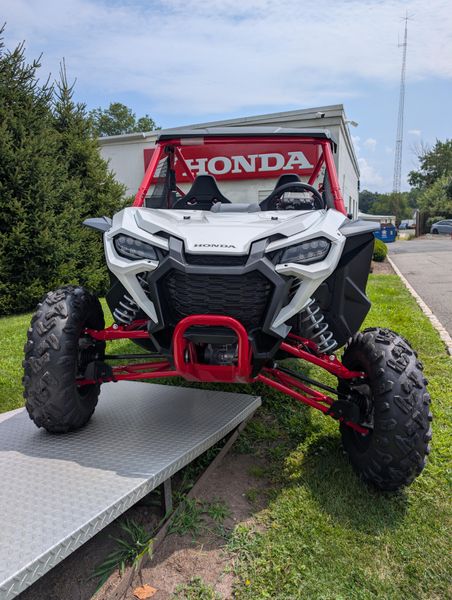 2024 Honda TALON 1000R FOX LIVE VALVEImage 3