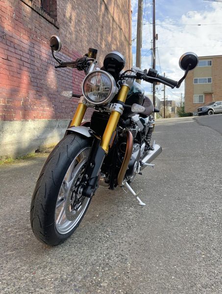 2027 Triumph SPEED TWIN 1200 CAFE RACER