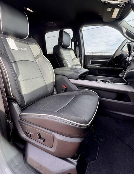 New 2026 RAM 2500 Laramie Crew Cab 4x4 6