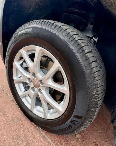 Used 2015 Jeep Cherokee LatitudeImage 15