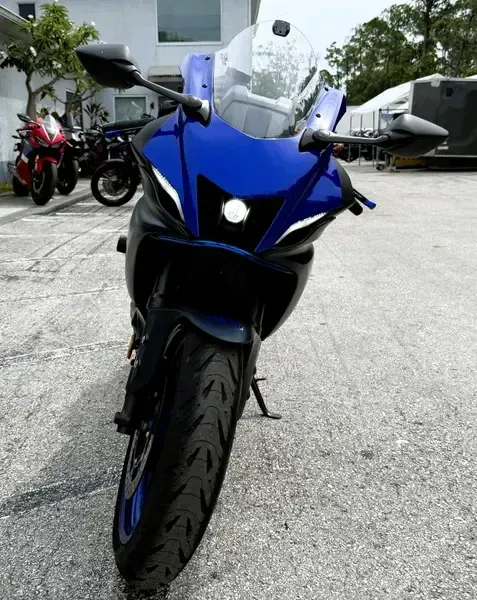 Used 2022 Yamaha YZF R7 