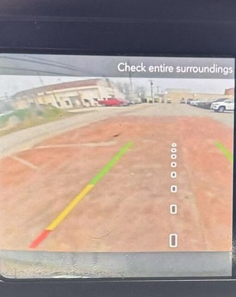 Used 2018 Jeep Renegade LatitudeImage 13