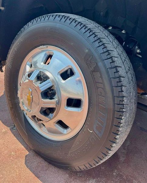 Used 2025 Chevrolet Silverado 3500HD Image 11