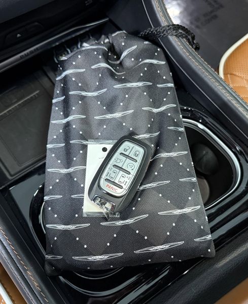 Used 2024 Chrysler Pacifica Hybrid PinnacleImage 20