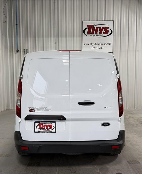 Used 2016 Ford Transit Connect XLTImage 4