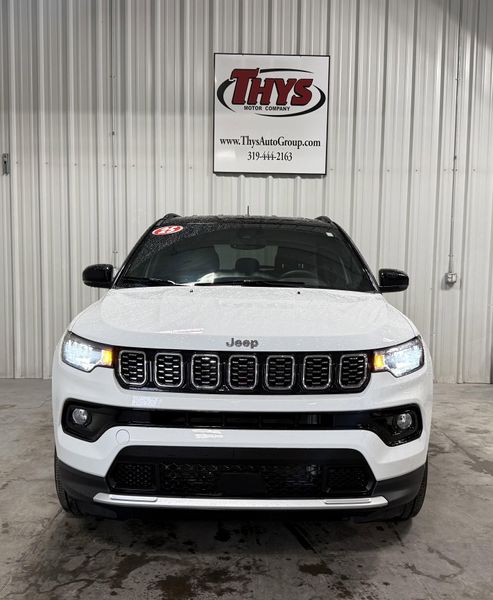 Used 2025 Jeep Compass LimitedImage 15