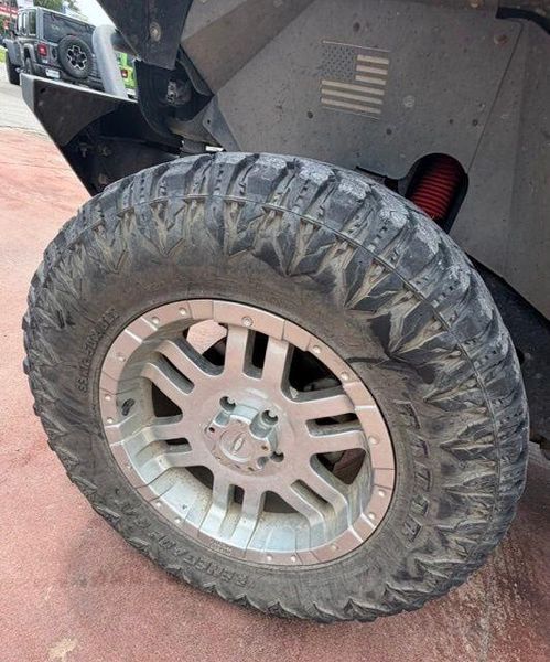 Used 2015 Jeep Wrangler Unlimited SportImage 9