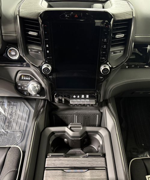 New 2026 RAM 1500 Limited Crew Cab 4x4 5