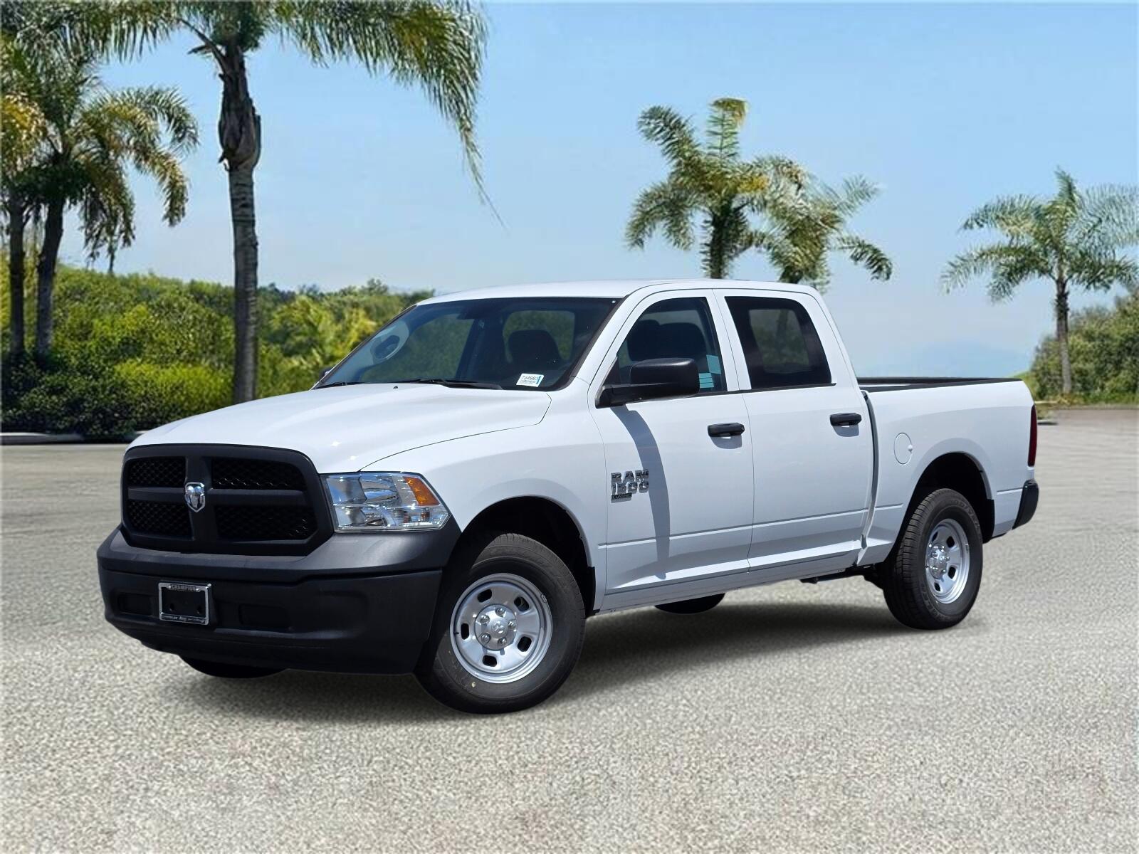 2024 RAM 1500 Classic 1500 Classic Tradesman Crew Cab 4x4 5'7' Box