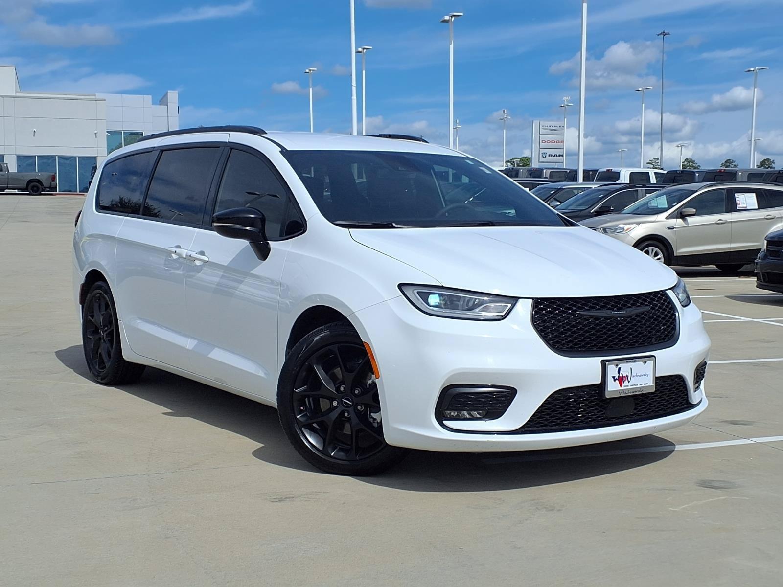 2024 Chrysler Pacifica