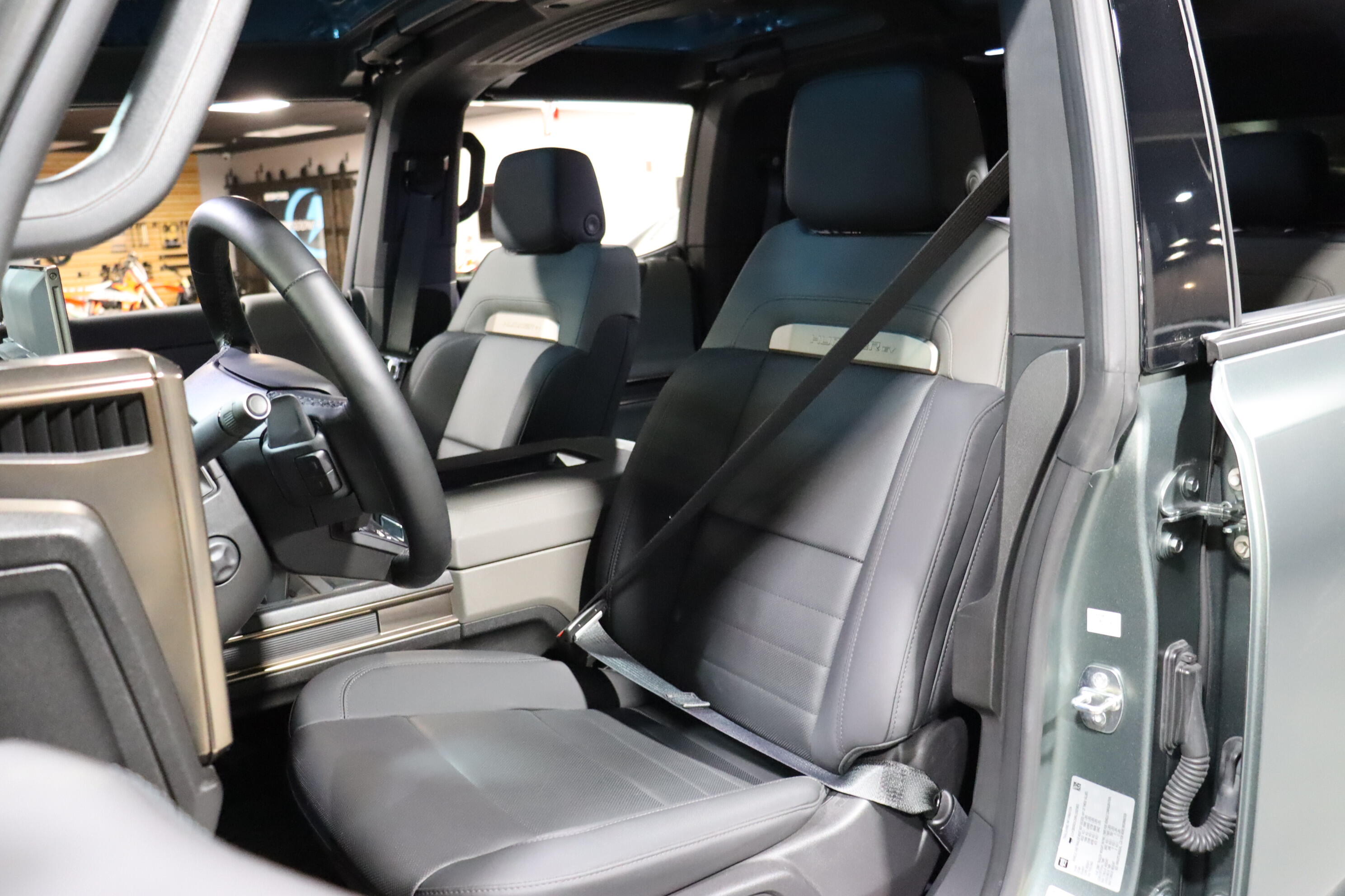 Used 2024 GMC HUMMER EV 3X with VIN 1GKB0RDC5RU102583 for sale in Anaheim, CA