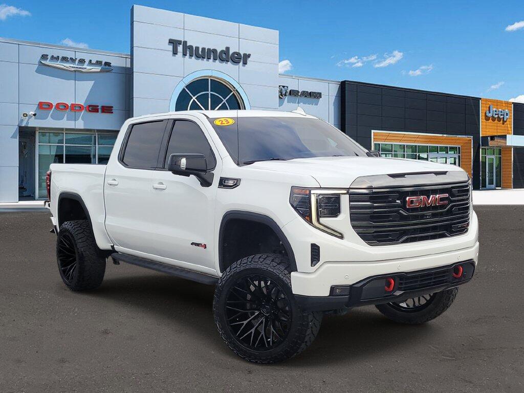 2023 GMC Sierra 1500 AT4