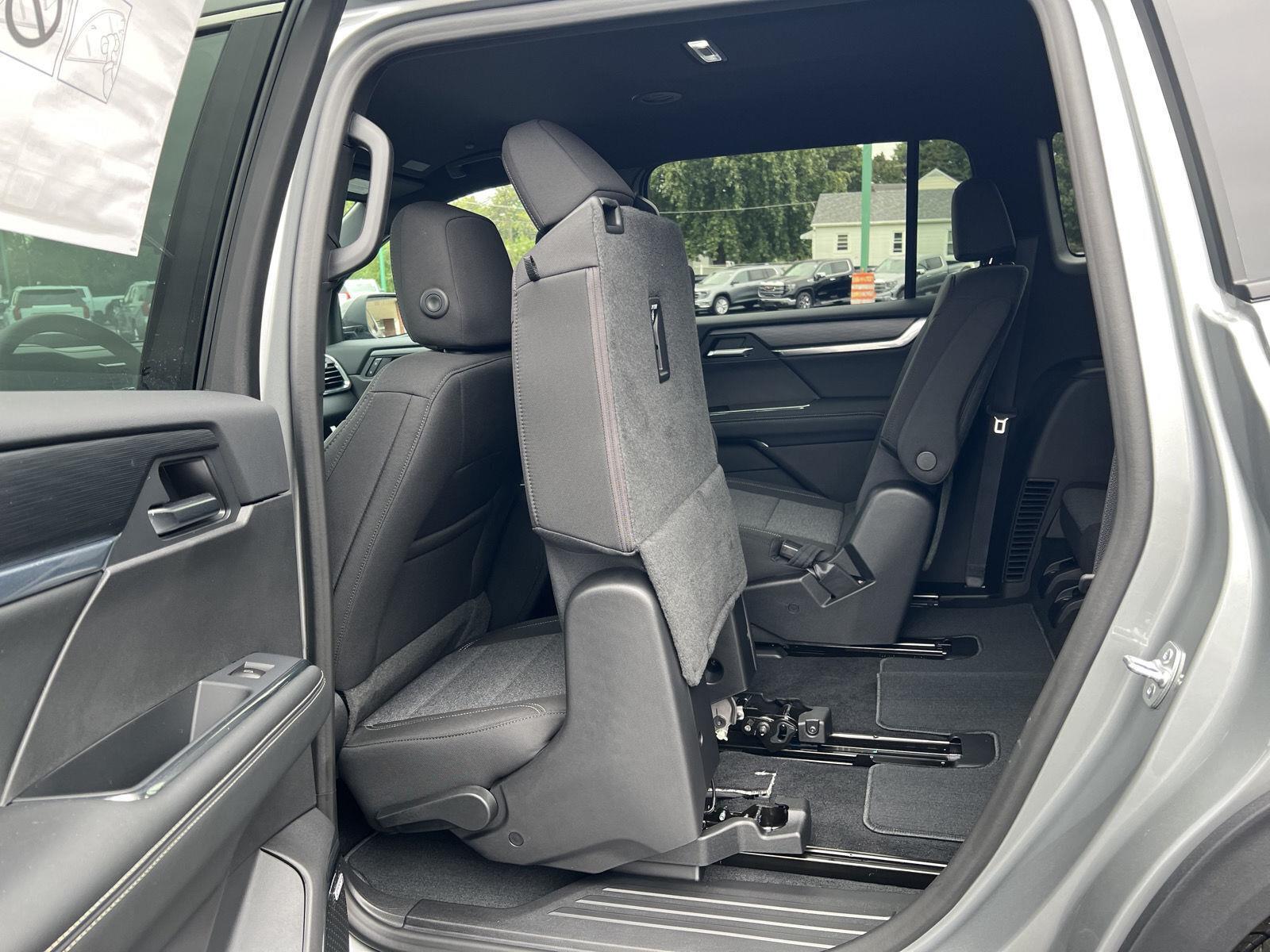 2027 GMC Acadia Elevation - Photo 47