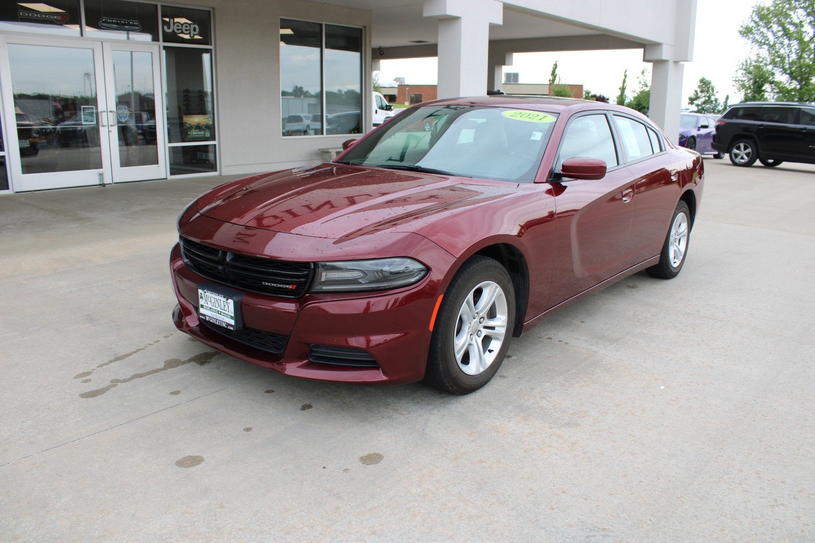 Used 2021 Dodge Charger SXT with VIN 2C3CDXBG1MH548504 for sale in Highland, IL