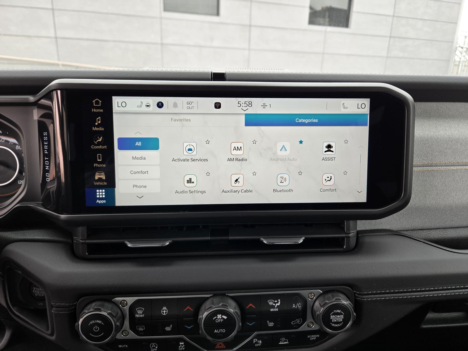 2025 Jeep Wrangler 4-Door Sahara - Photo 7