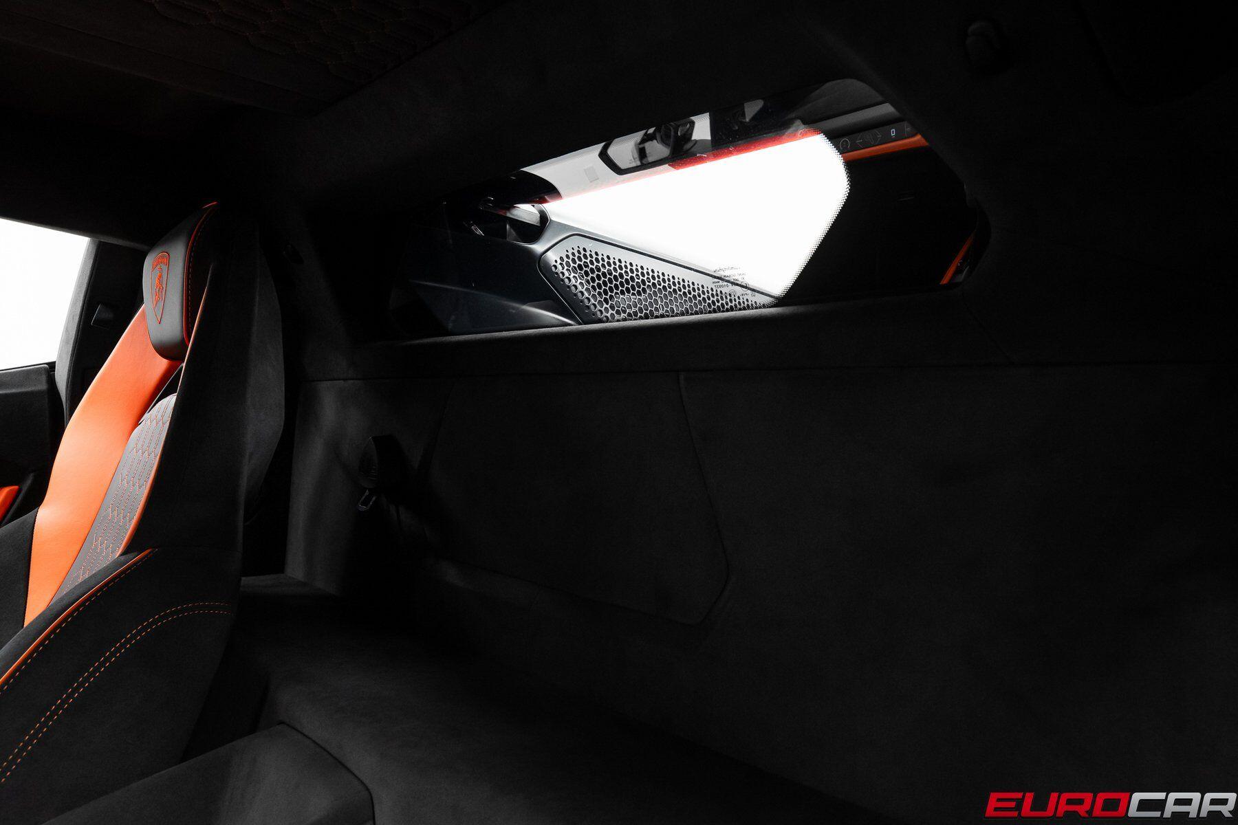 2025 Lamborghini Revuelto *PASSENGER DISPLAY * FULL PPF*Image 39