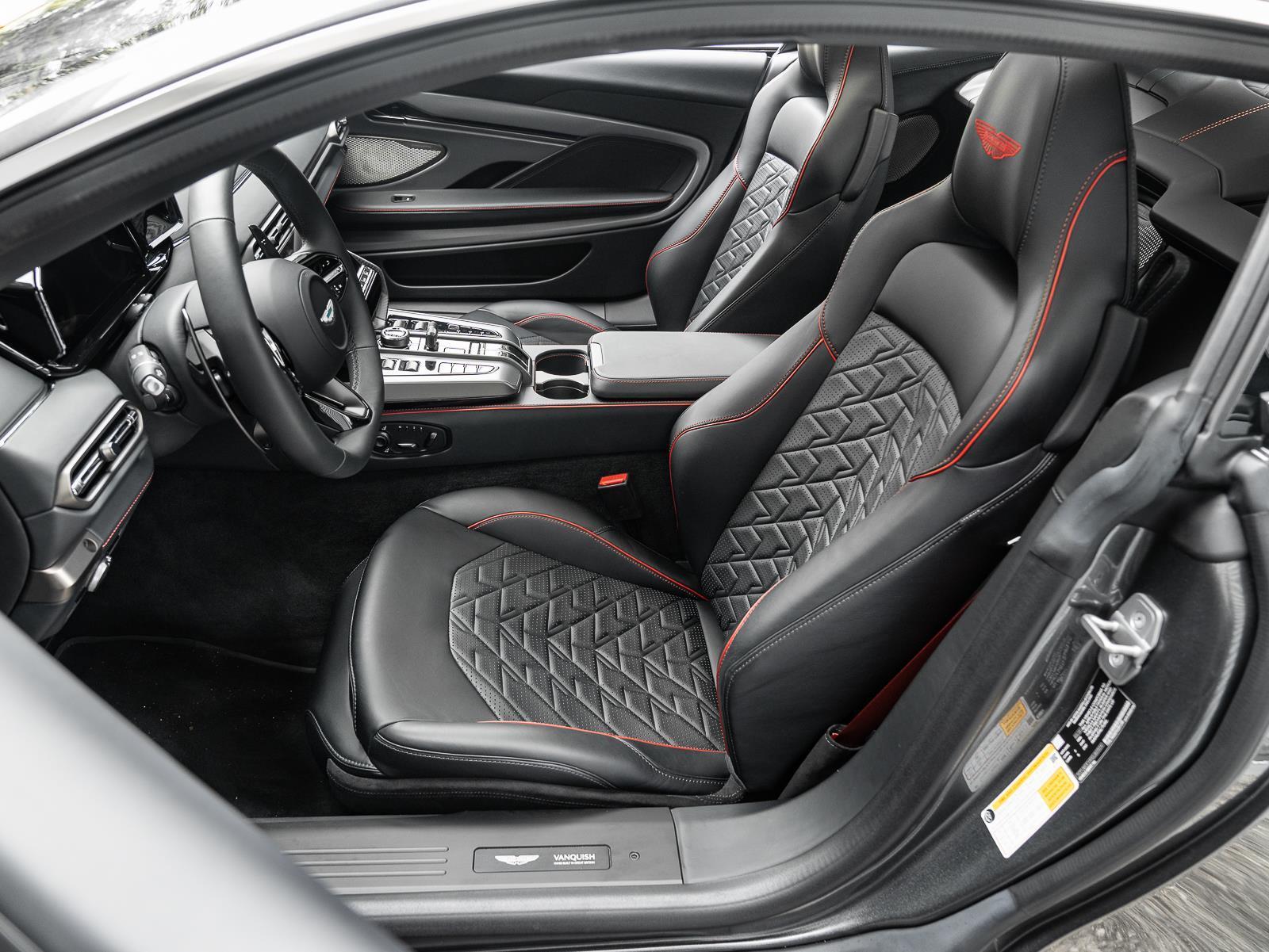 Used 2025 Aston Martin Vanquish Coupe