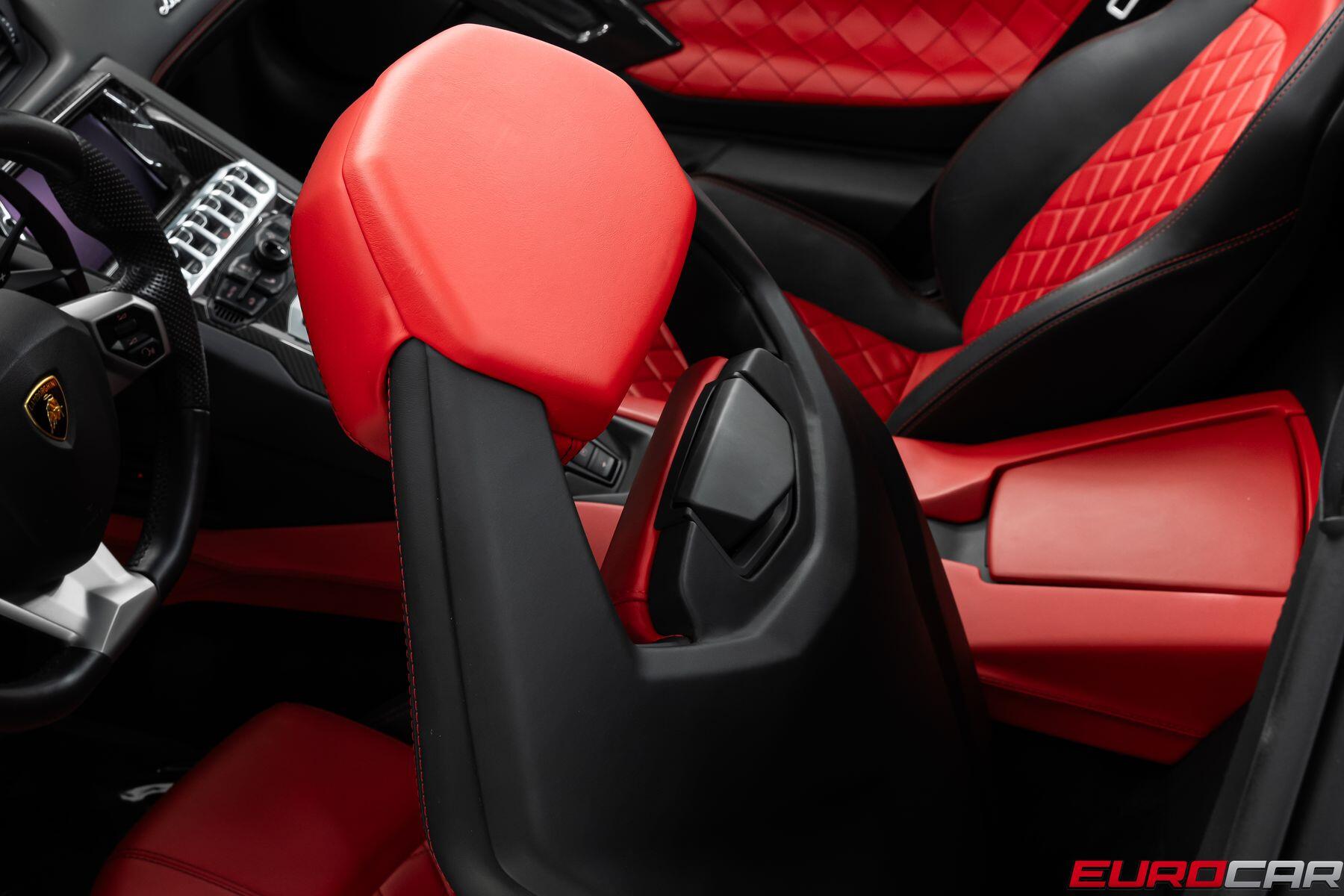 2015 Lamborghini Aventador Roadster LP 700 - 4 *HUGE CARBON OPTIONS * FRONT LIFT*Image 47