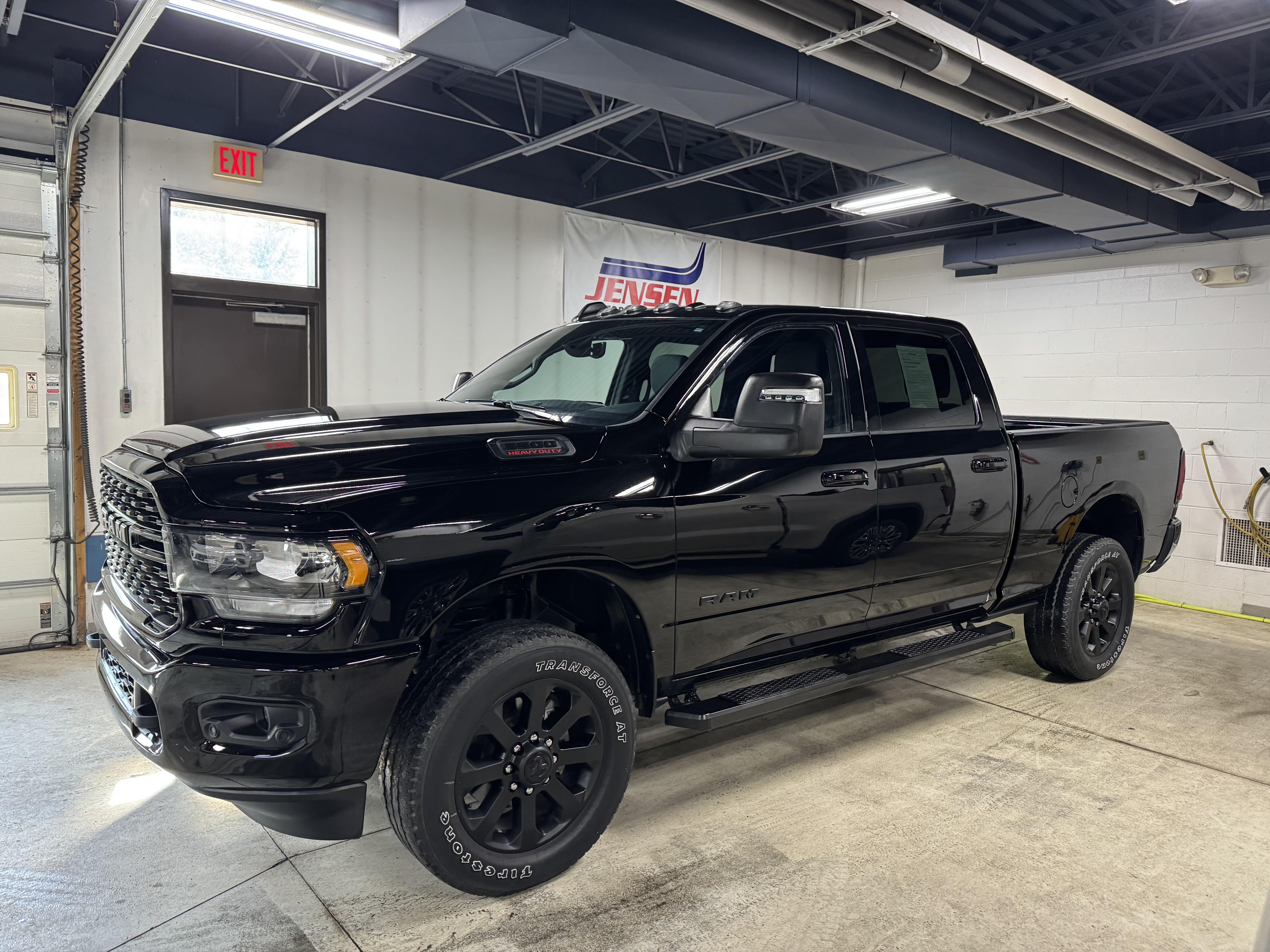 Used 2024 RAM Ram 3500 Pickup Big Horn with VIN 3C63R3DJXRG318568 for sale in New Ulm, Minnesota