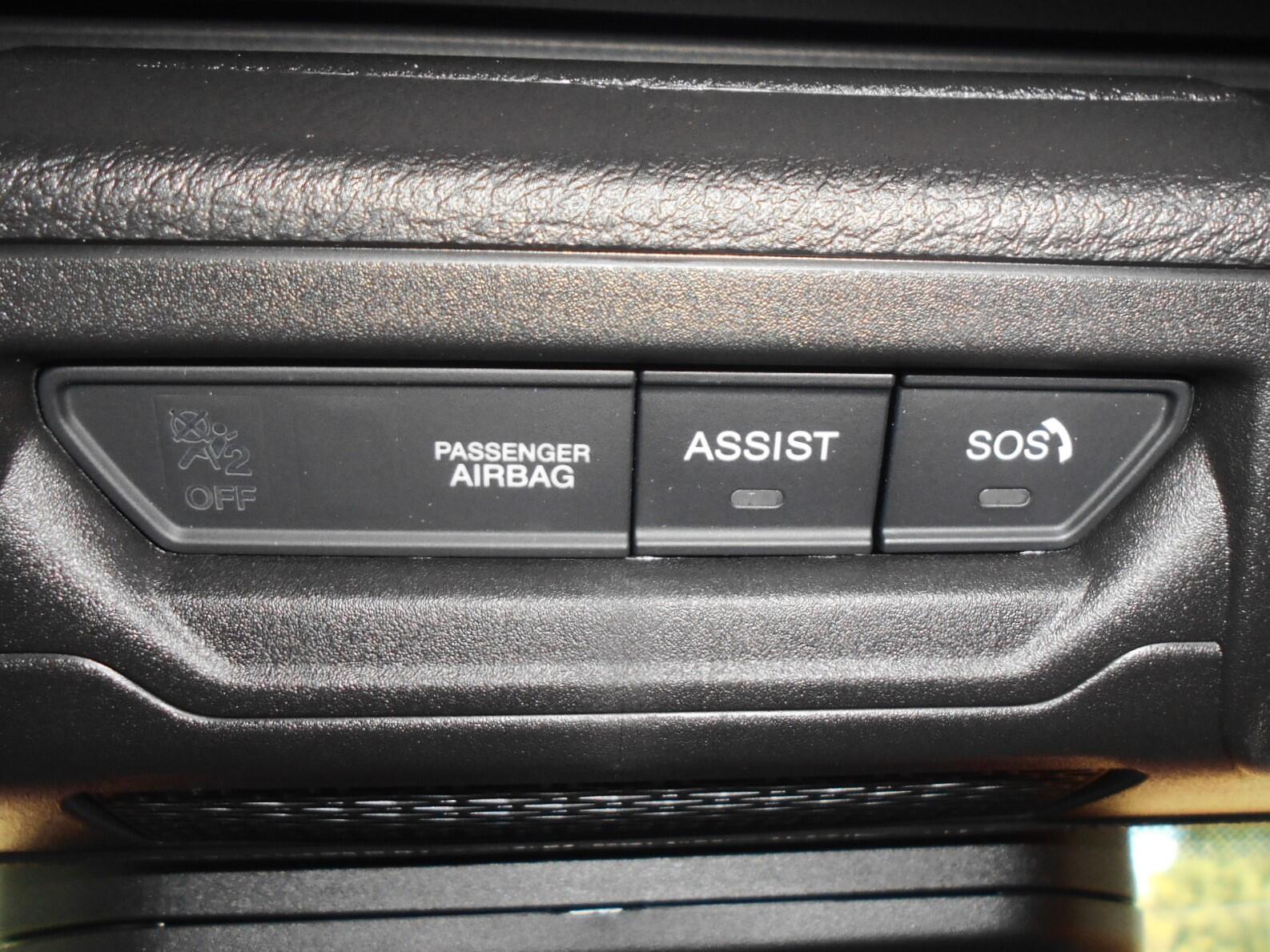 2025 Jeep Wrangler 4-Door Sahara - Photo 15