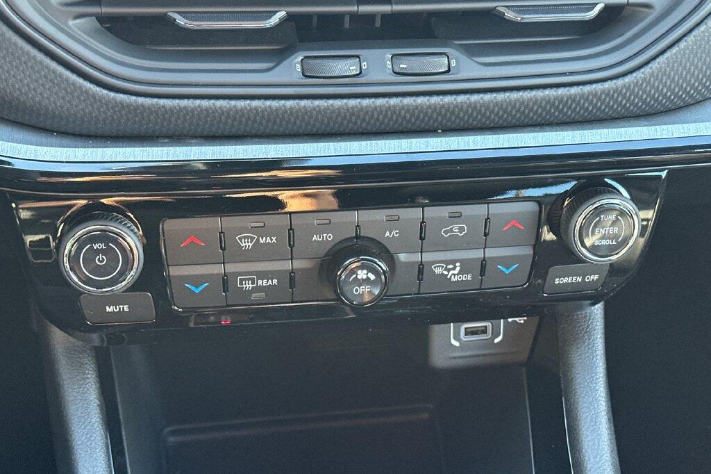 2026 Jeep Compass Trailhawk - Photo 20