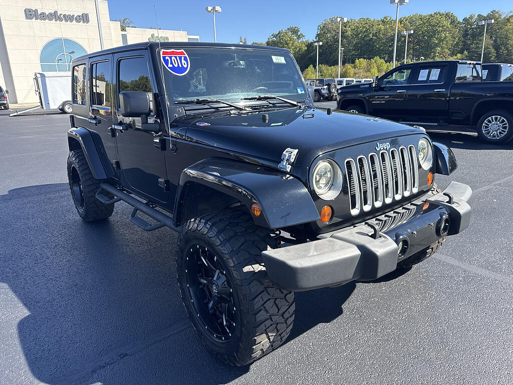 2016 Jeep Wrangler Unlimited 4WD 4dr Sahara
