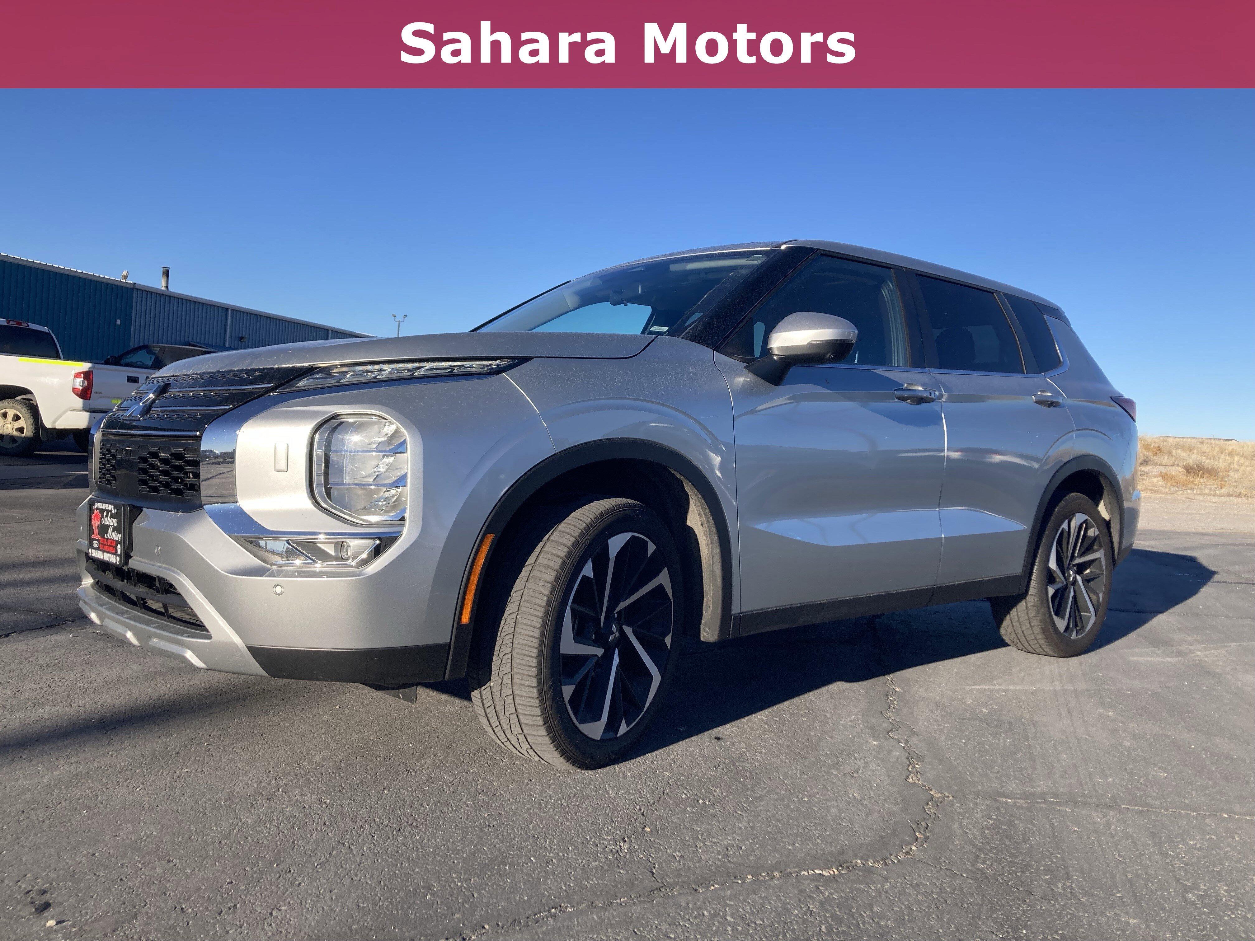 2024 Mitsubishi Outlander SE