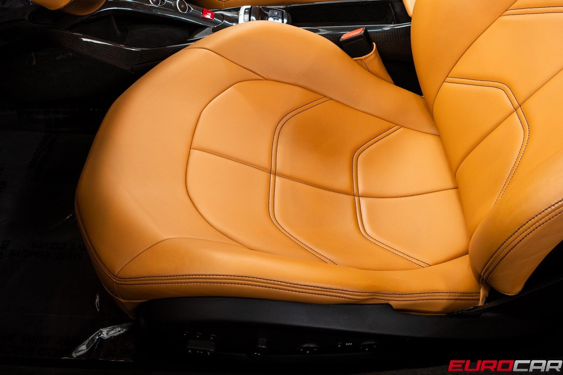 2017 Ferrari 488 Spider *CARBON INTERIOR * IMMACULATE CONDITION*Image 44