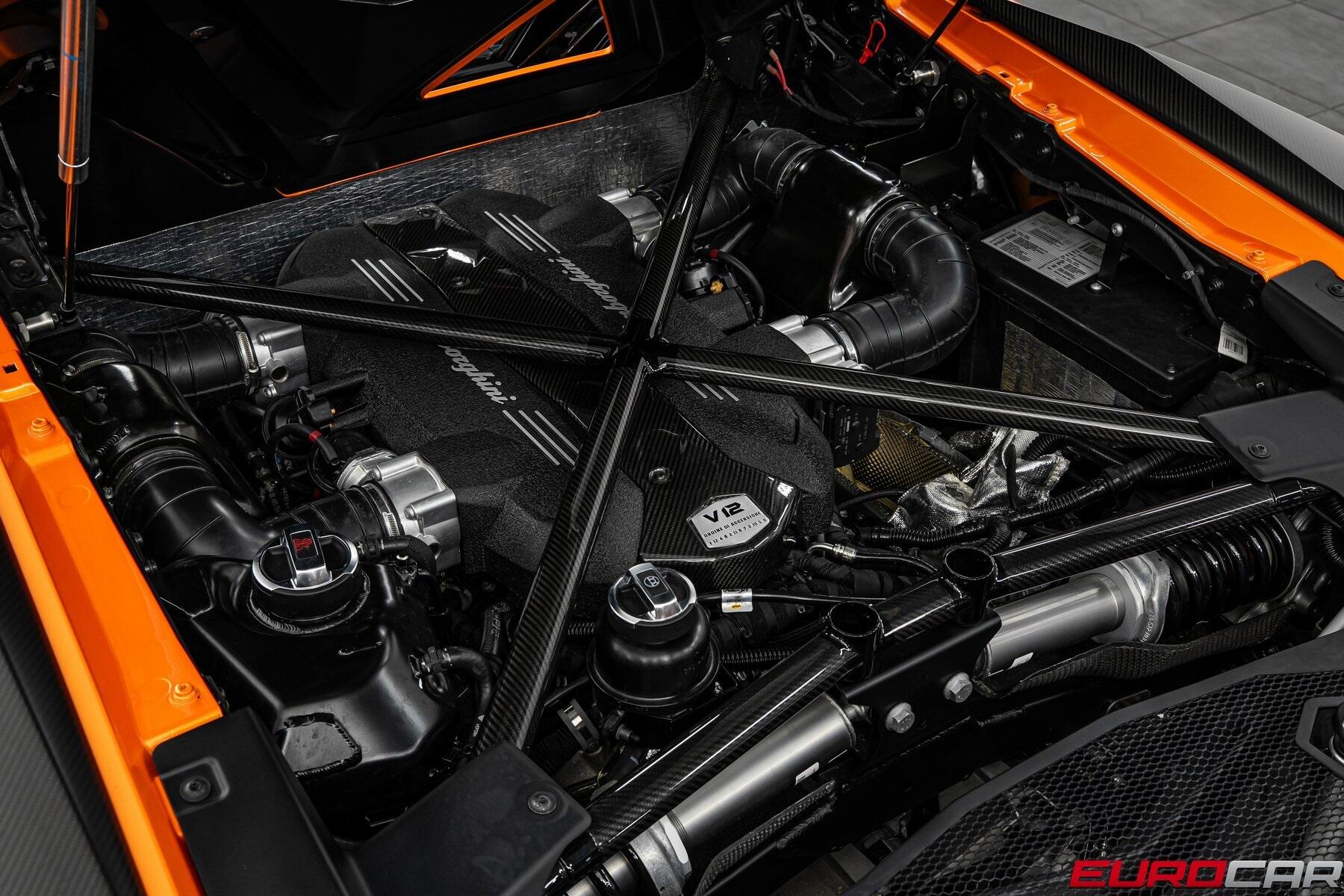 Used 2016 Lamborghini Aventador LP750-4 SuperVeloce *HUGE CARBON OPTIONS*Image 26