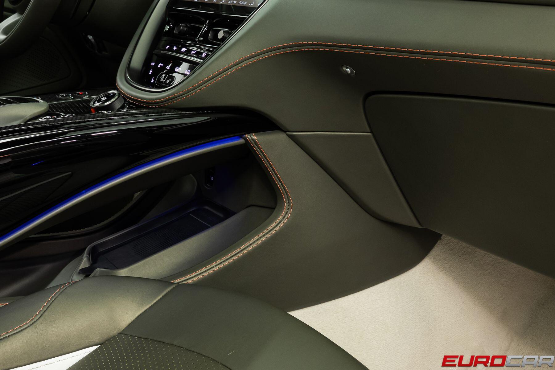 2023 Aston Martin DBX 707 *SPECIAL FACTORY PAINT * PANORAMIC ROOF*Image 34