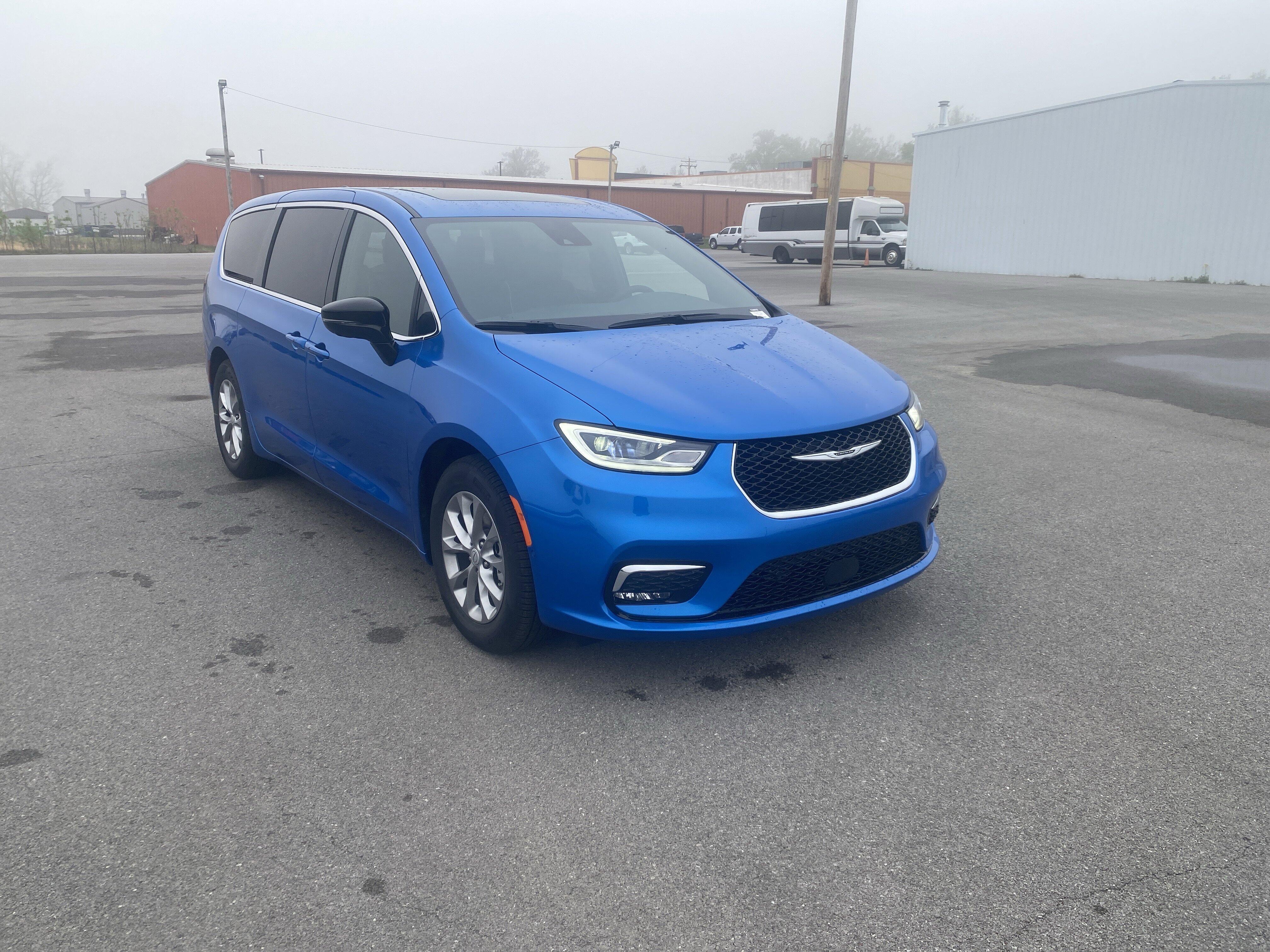 2026 Chrysler Pacifica Pacifica Limited