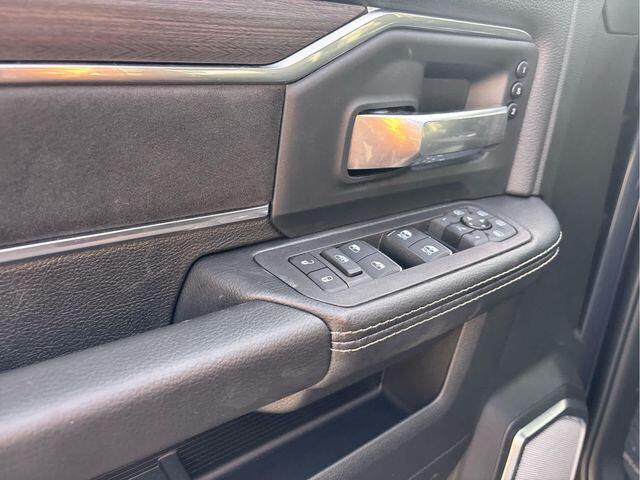 2025 RAM 3500 Laramie - Photo 23