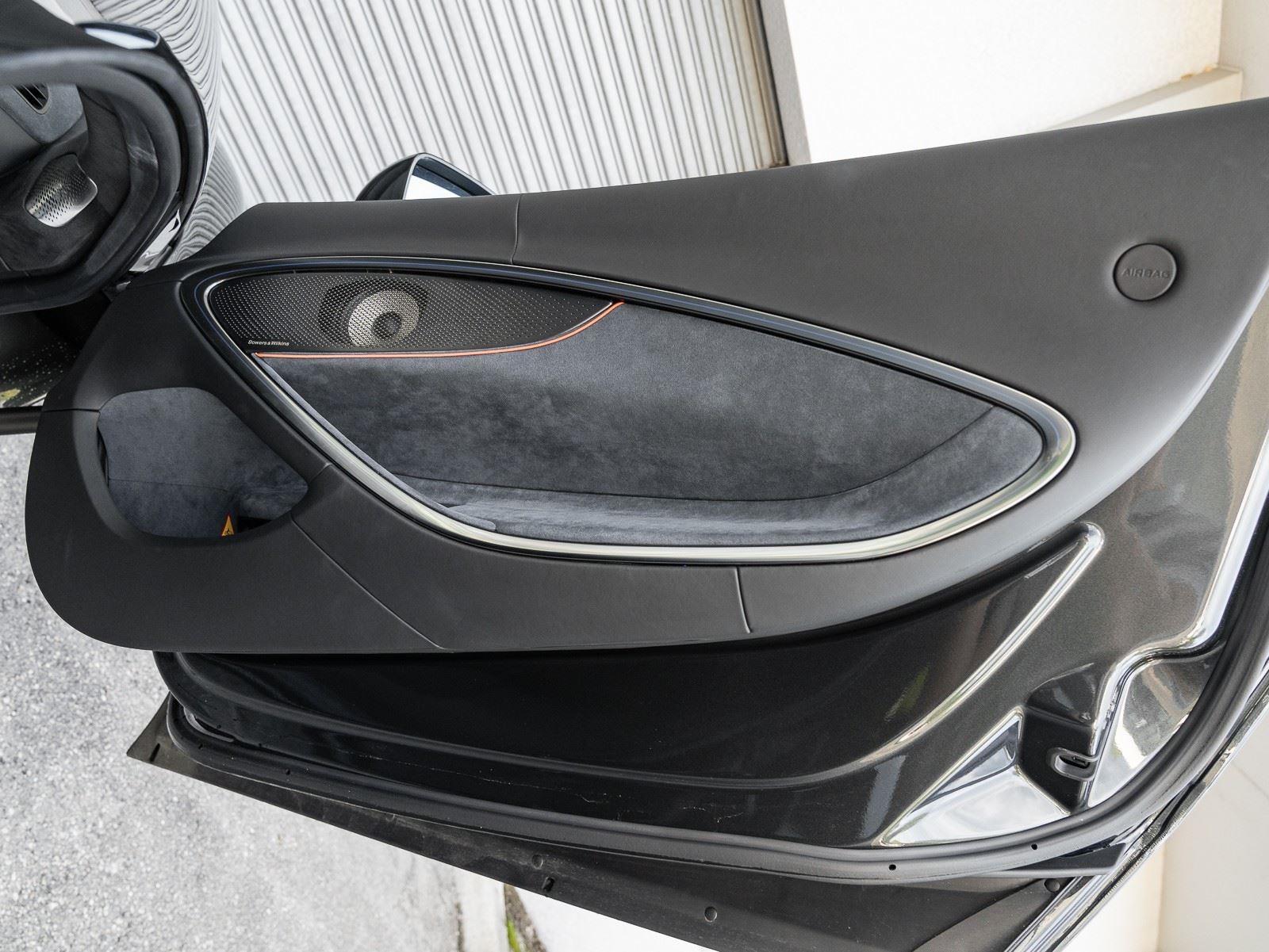 Used 2025 McLaren Artura Coupe