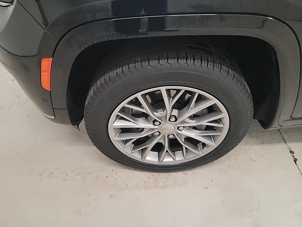 Used 2022 Jeep Grand Cherokee L Summit with VIN 1C4RJKEG3N8518991 for sale in Cedarburg, WI