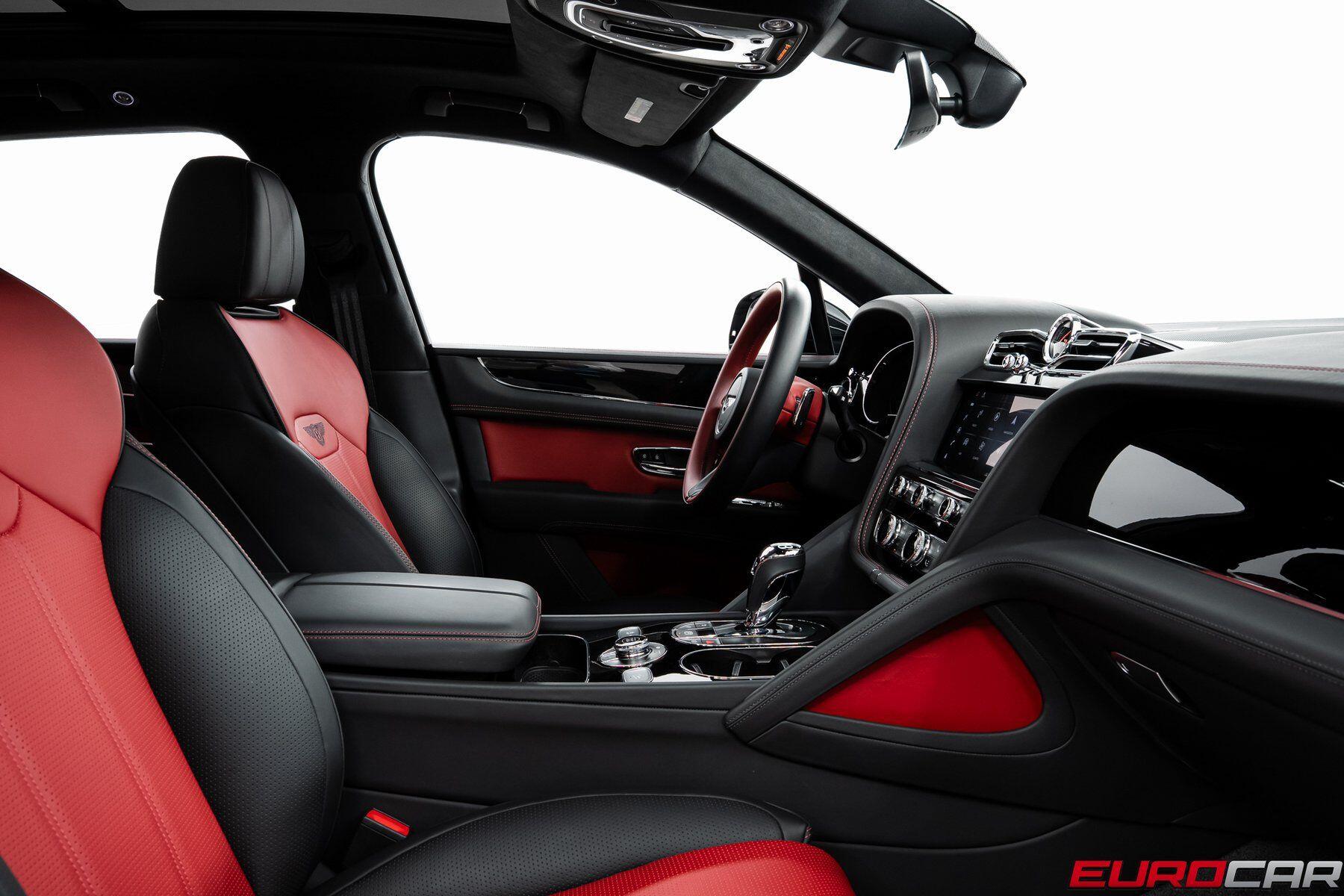 2024 Bentley Bentayga Azure - Photo 33