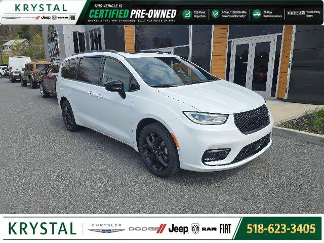2026 Chrysler Pacifica