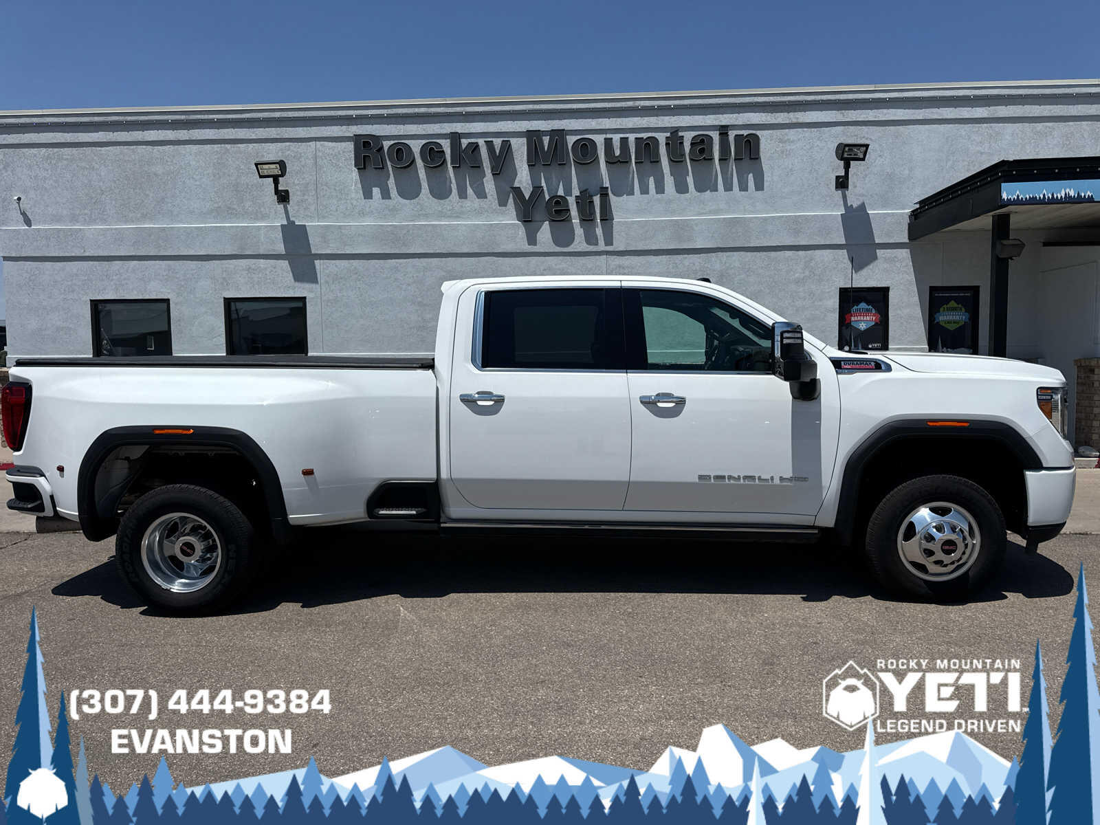 Used 2022 GMC Sierra 3500 Denali HD Denali with VIN 1GT49WEY4NF161481 for sale in Jackson, WY
