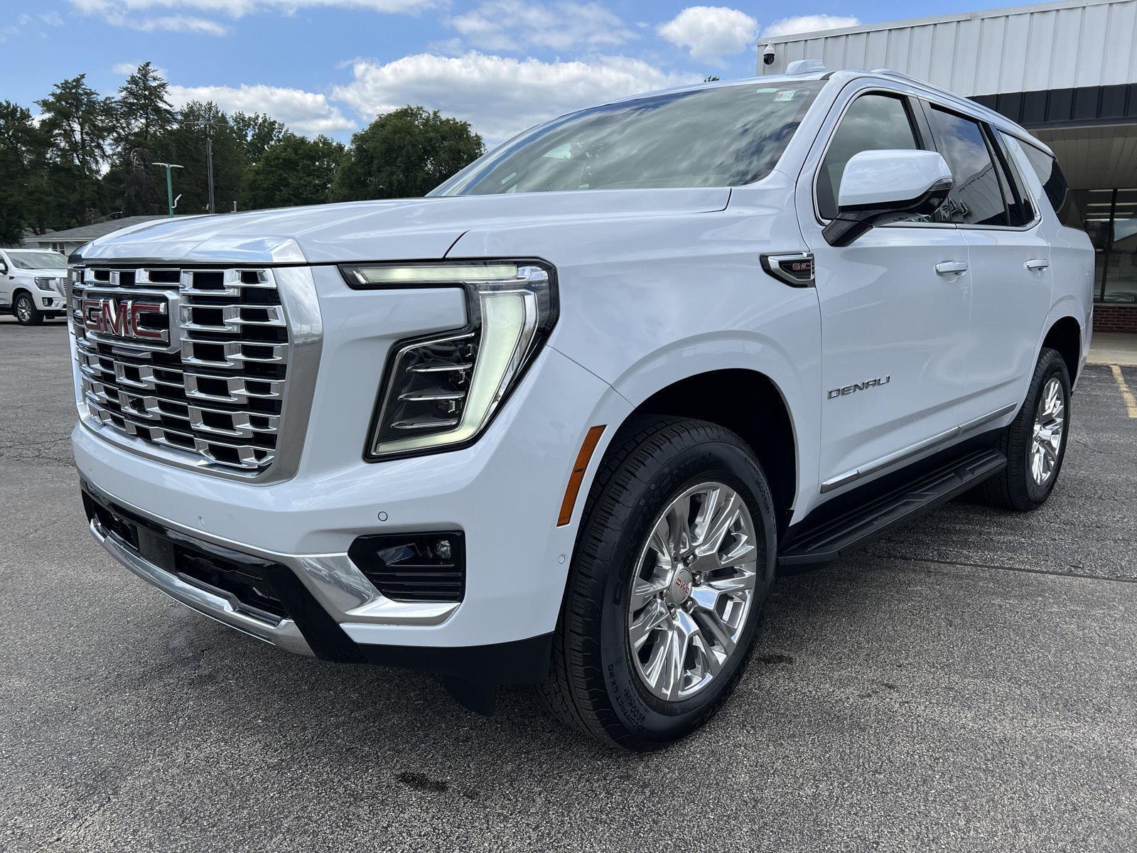 2026 GMC Yukon Denali - Photo 10