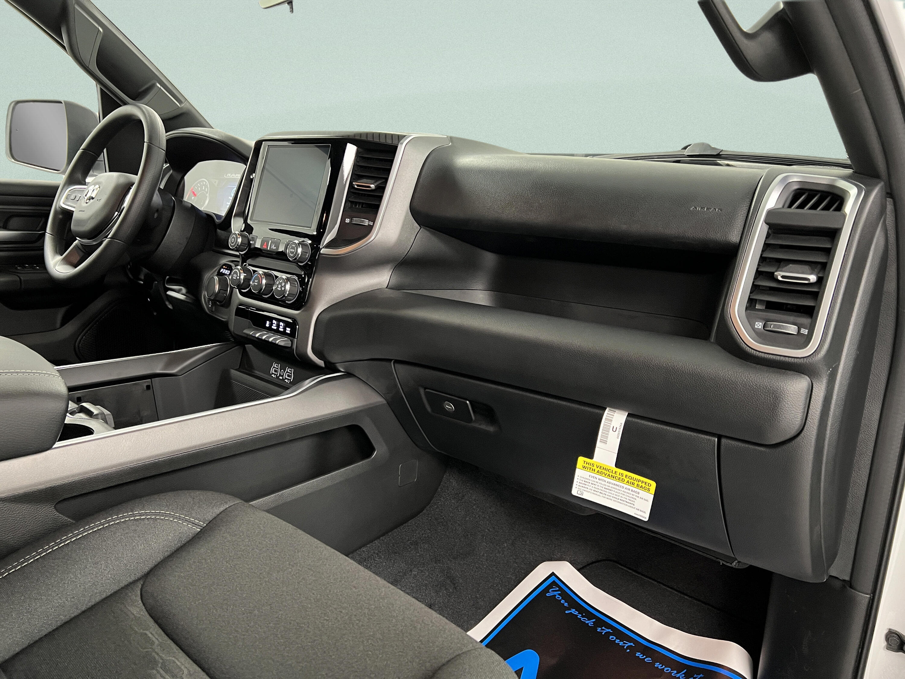 2026 RAM 1500 Express - Photo 36