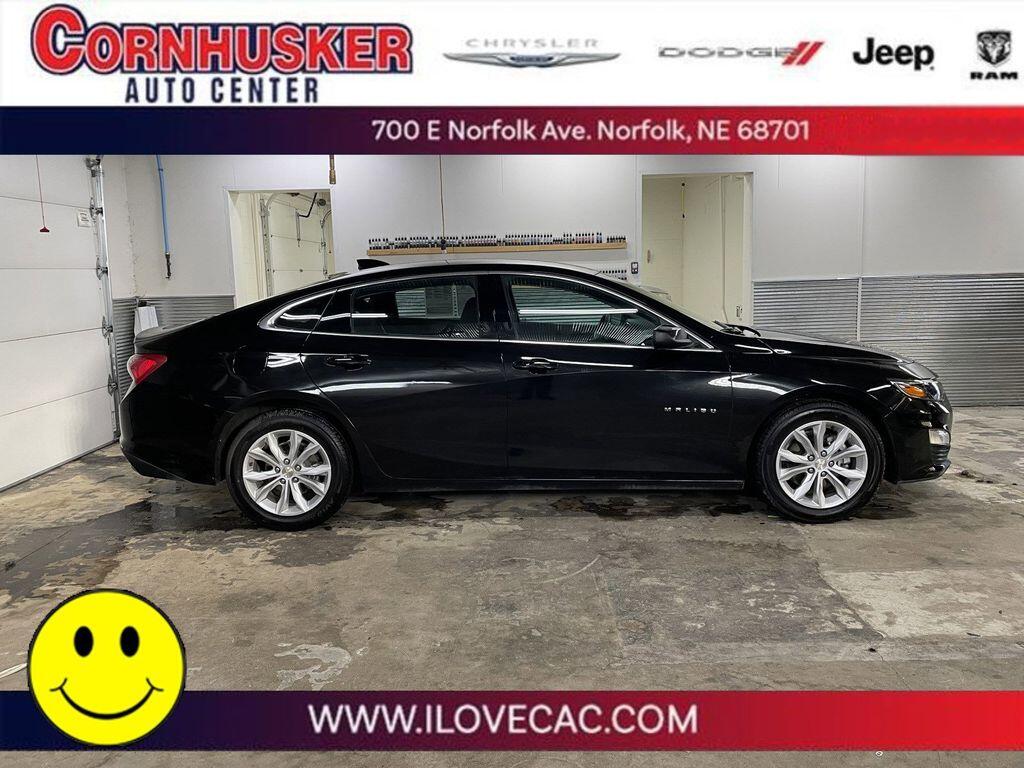 Used 2021 Chevrolet Malibu 1LT with VIN 1G1ZD5ST1MF024917 for sale in Norfolk, NE