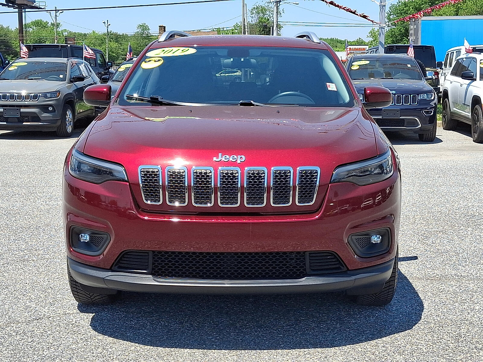 Used 2019 Jeep Cherokee Latitude with VIN 1C4PJMCB4KD141858 for sale in New Castle, DE