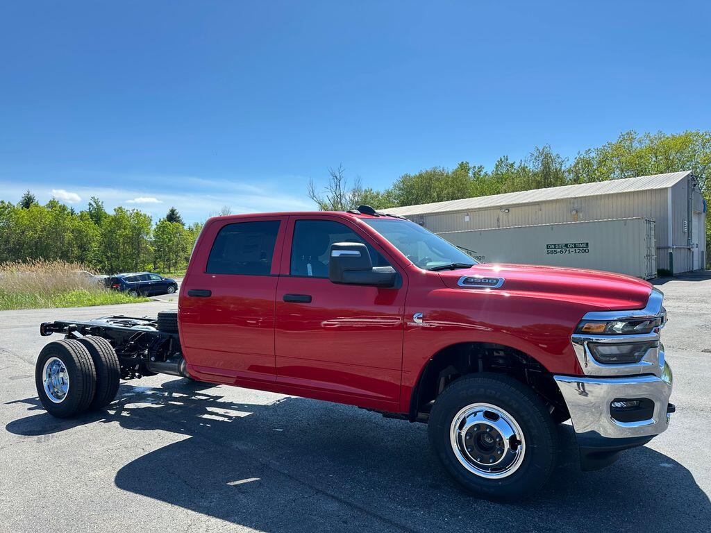 2026 RAM 3500 Tradesman 4X4 Crew Cab's photo