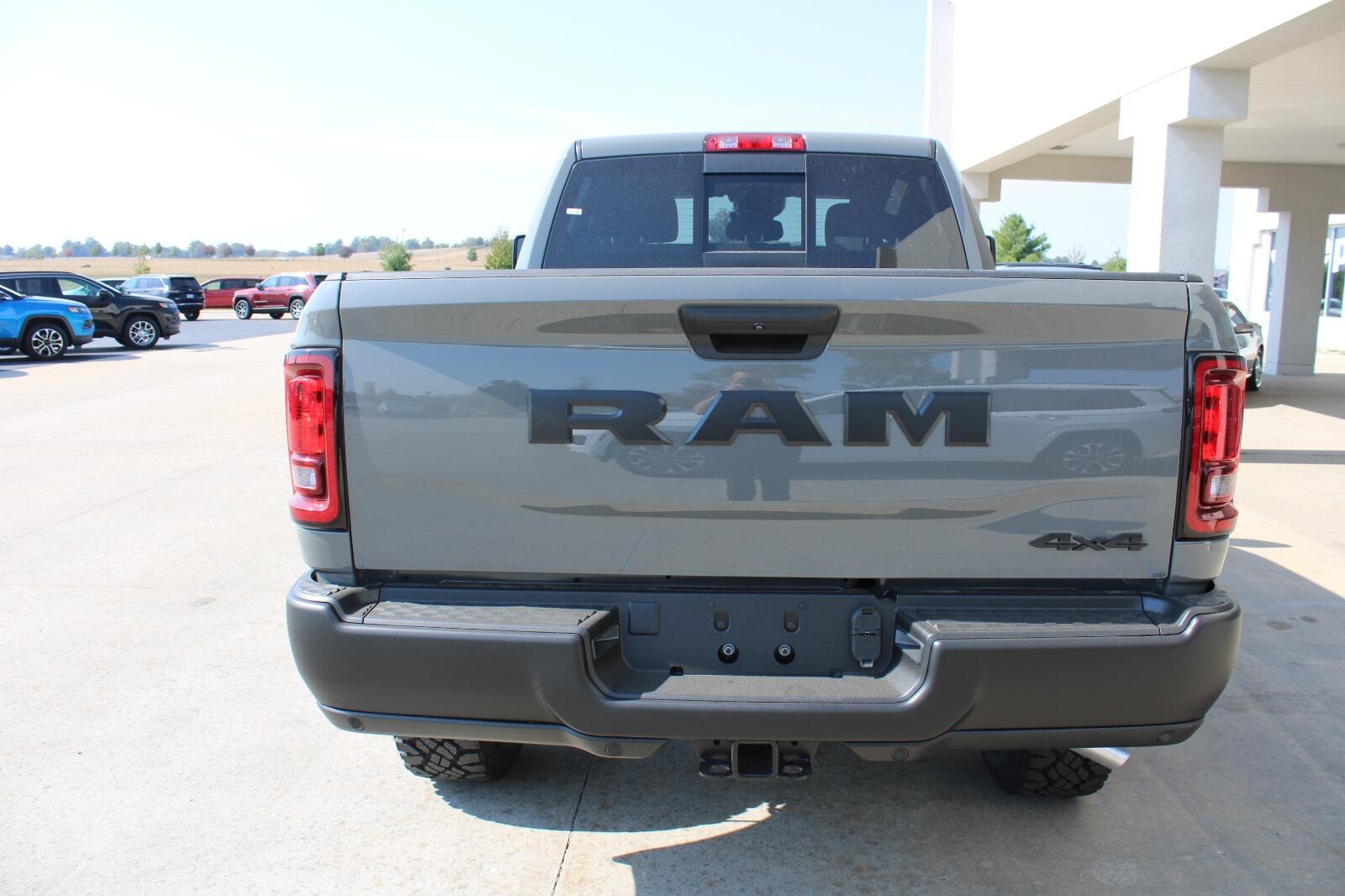 2026 RAM 2500 Tradesman - Photo 8